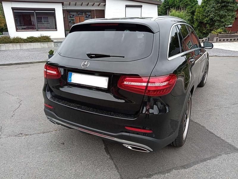 Gebraucht Mercedes GLC220 170 PS (125 kW) 2018 Schwarz SUV