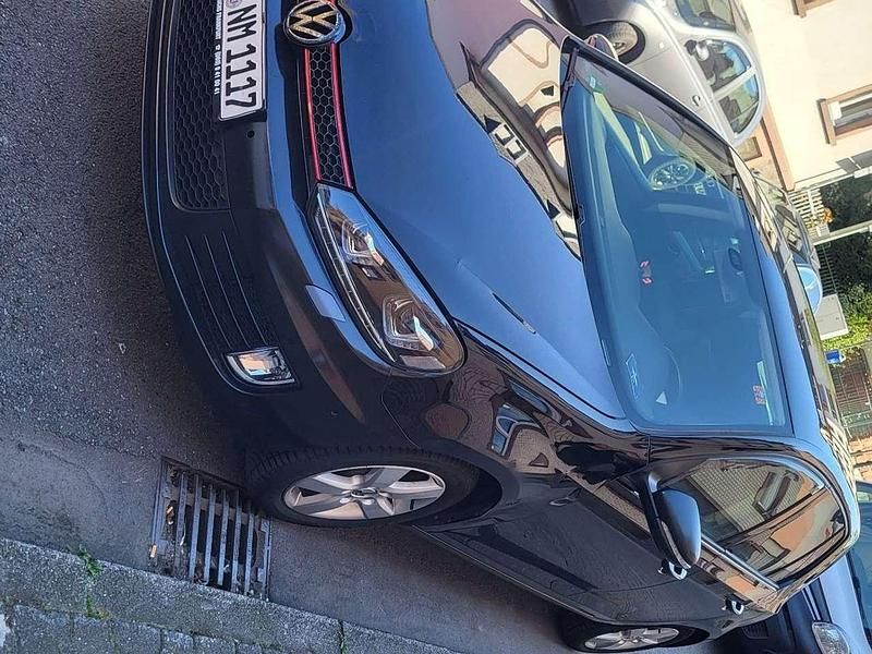 Schwarz Gebraucht 2011 VW Golf VI Team Kleinwagen | 3.500 € (Fairer Preis) - Bild 1/4