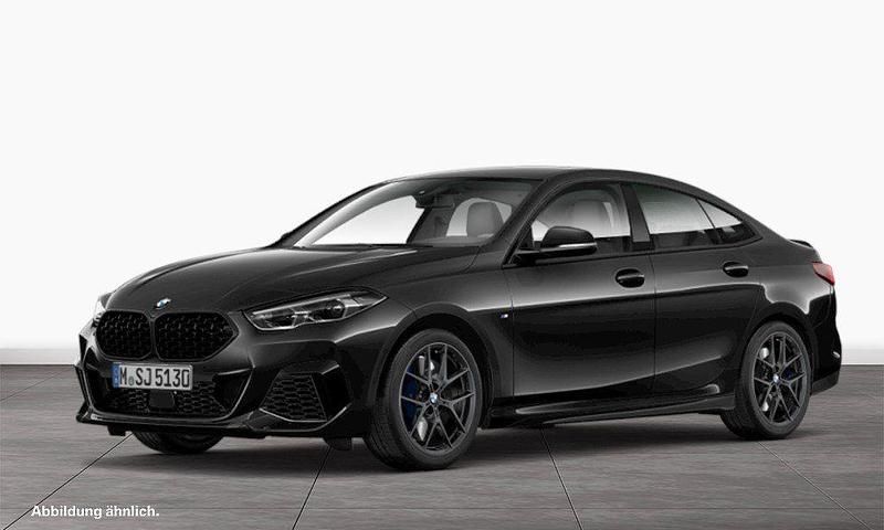 Schwarz Gebraucht 2022 BMW M235 M Performance Coupé | 38.990 € (Etwas zu teuer) - Bild 1/3