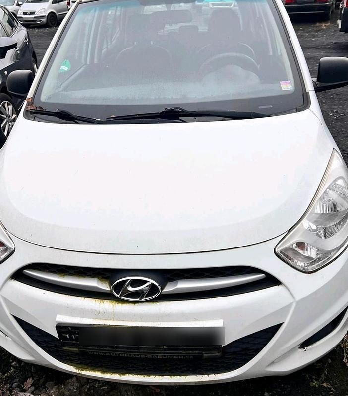 Gebraucht Hyundai i10 60 PS (44 kW) 2008 Weiß Kleinwagen