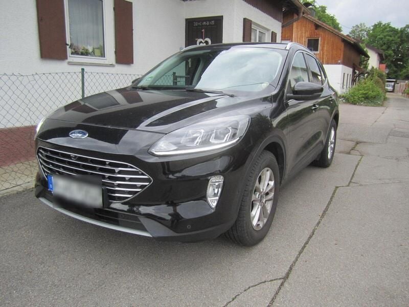 Schwarz Gebraucht 2020 Ford Kuga Titanium SUV | 17.500 € (Superpreis) - Bild 1/4