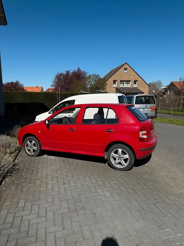 Gebraucht Skoda Fabia 75 PS (55 kW) 2005 Rot Kleinwagen