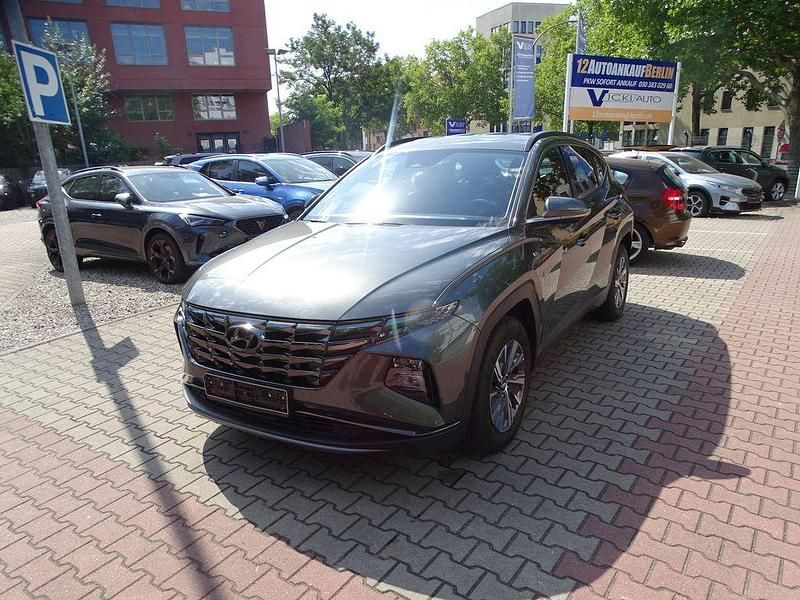 Grau Gebraucht 2021 Hyundai Tucson SUV | 22.500 € (Guter Preis) - Bild 1/4