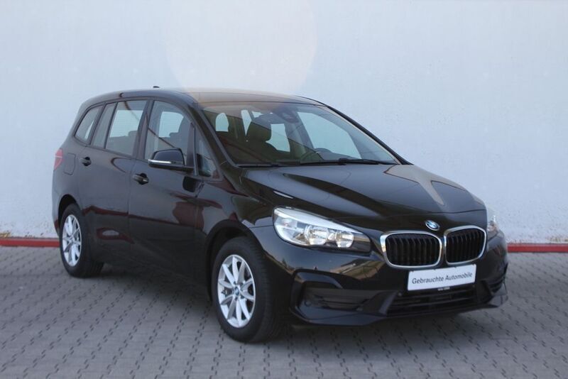 Schwarz Gebraucht 2020 BMW 216 Gran Tourer Performance Van / Kleinbus | 16.950 € (Fairer Preis) - Bild 1/4