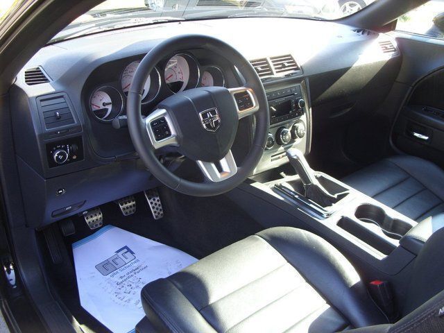 Second-hand Dodge Challenger 381 CP (280 kW) 2014 Negru Coupe