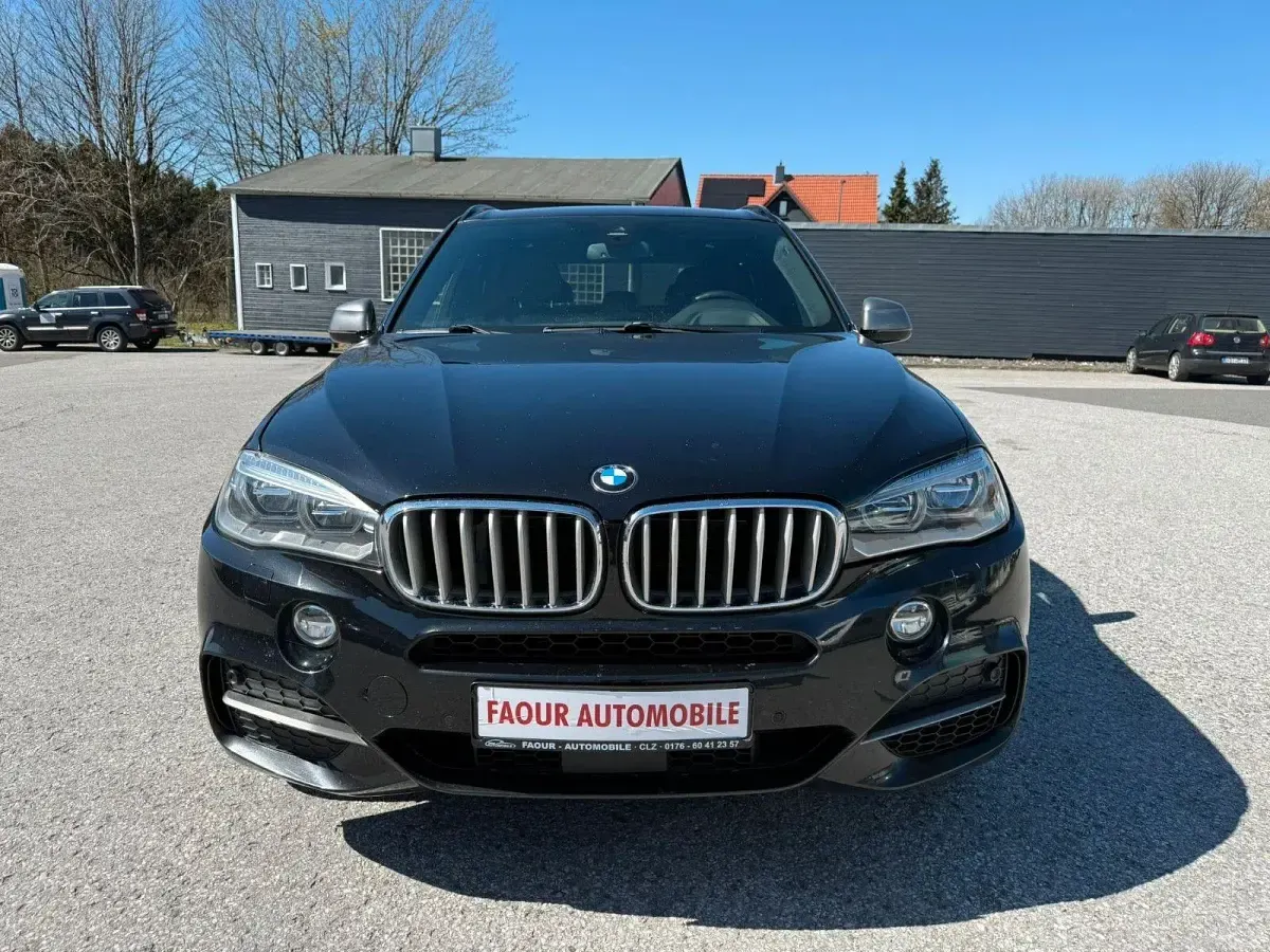 Gebraucht BMW X5 M50 Performance 381 PS (280 kW) 2014 Schwarz SUV