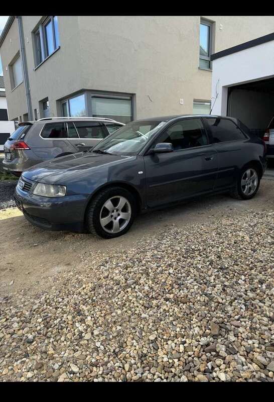 Gebraucht 2001 Audi A3 Ambition Limousine | 850 € (Superpreis) - Bild 1/4