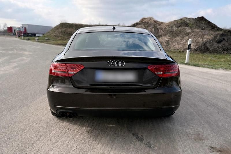 Gebraucht Audi A5 Sportback 170 PS (125 kW) 2010 Braun Kleinwagen