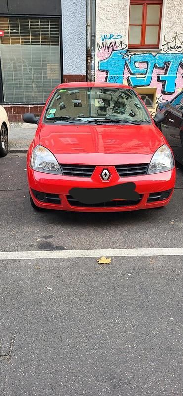Second-hand Renault Clio II 65 CP (47 kW) 2006 Hatchback