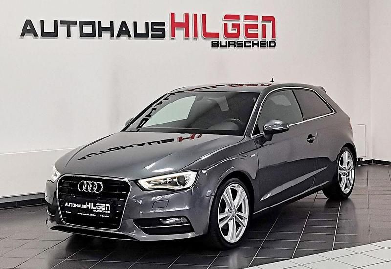 Grau Gebraucht 2013 Audi A3 S-Line Limousine | 9.950 € (Fairer Preis) - Bild 1/4