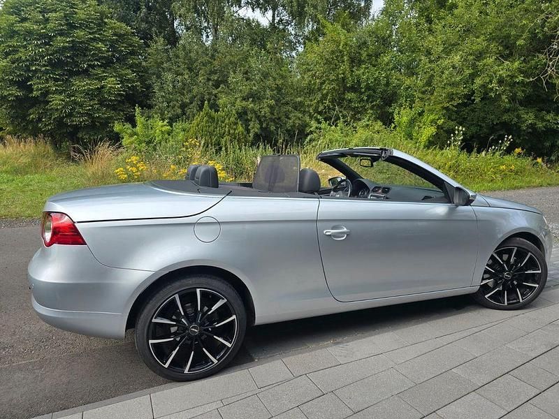 Gebraucht VW Eos GT 140 PS (102 kW) 2010 Silber Cabrio