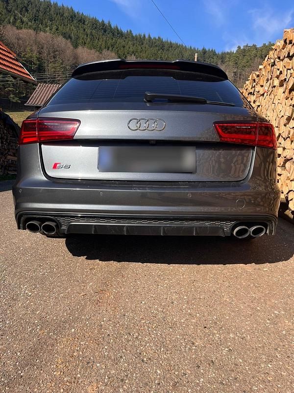 Gebraucht Audi S6 Comfort 450 PS (330 kW) 2015 Grau Kombi