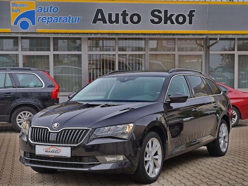 Cerna magic/black magic Gebraucht 2019 Skoda Superb Business Line Kombi | 23.900 € (Guter Preis) - Bild 1/4