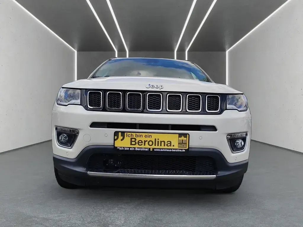 Gebraucht Jeep Compass Limited 170 PS (125 kW) 2020 Weiß SUV