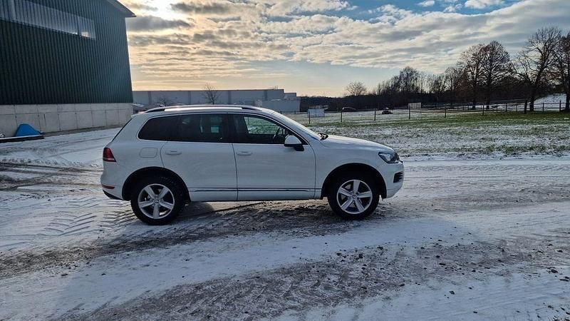 Gebraucht VW Touareg 340 PS (250 kW) 2014 Weiß SUV