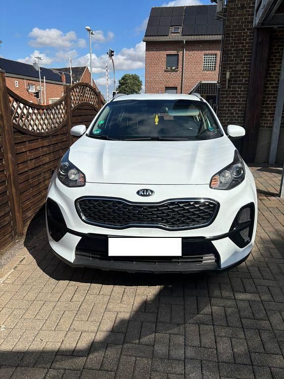 Weiß Gebraucht 2019 Kia Sportage Edition 7 SUV | 14.500 € (Fairer Preis) - Bild 1/4
