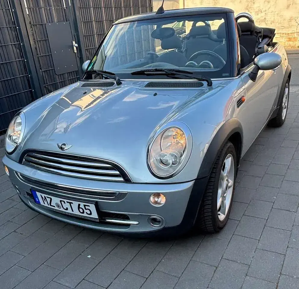 Occasion Mini Cooper Cabriolet 116 ch (85 kW) 2007 Argent Cabriolet