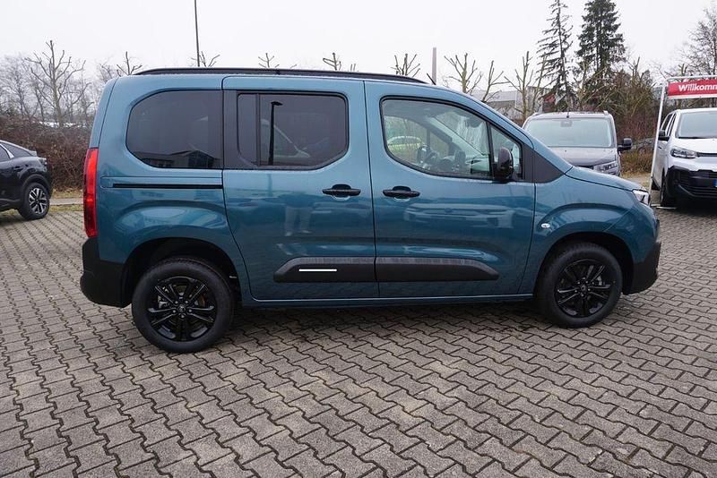 Neu Citroën Berlingo 131 PS (96 kW) 2026 Braun Van / Kleinbus