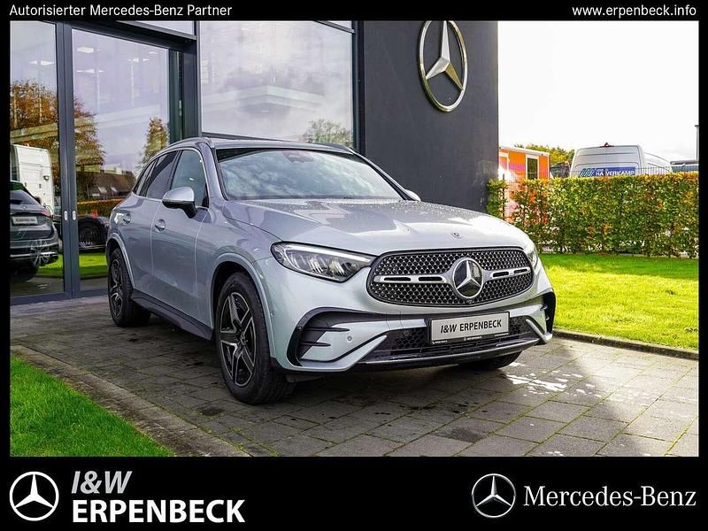 Silber Gebraucht 2025 Mercedes GLC220 AMG SUV | 54.850 € (Guter Preis) - Bild 1/4