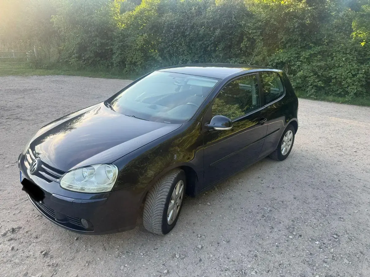 Gebraucht VW Golf IV Comfortline 75 PS (55 kW) 2005 Schwarz Limousine