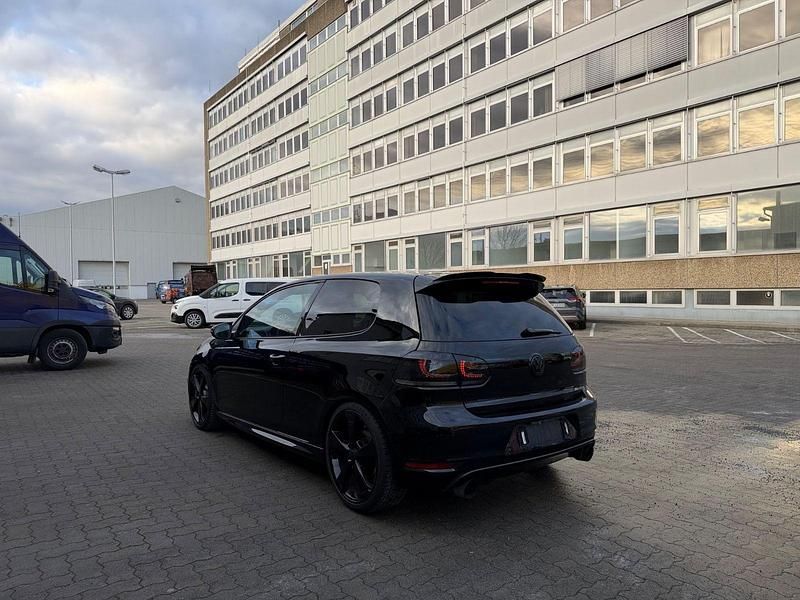 Gebraucht VW Golf VI Edition 310 PS (228 kW) 2011 Schwarz Kleinwagen