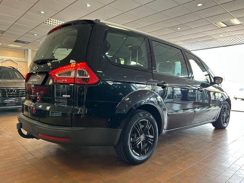 Gebraucht Ford Galaxy Trend 140 PS (102 kW) 2011 Schwarz Van / Kleinbus