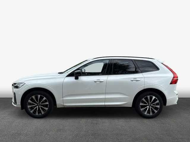 Gebraucht Volvo XC60 Plus 250 PS (183 kW) 2024 Crystal weißperleffekt SUV