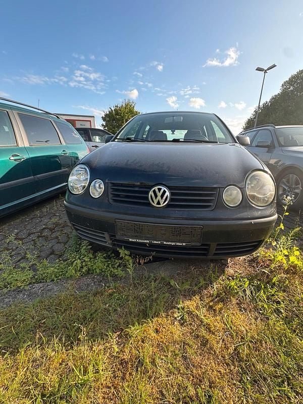 Schwarz Gebraucht 2002 VW Polo Kleinwagen | 299 € (Superpreis) - Bild 1/4
