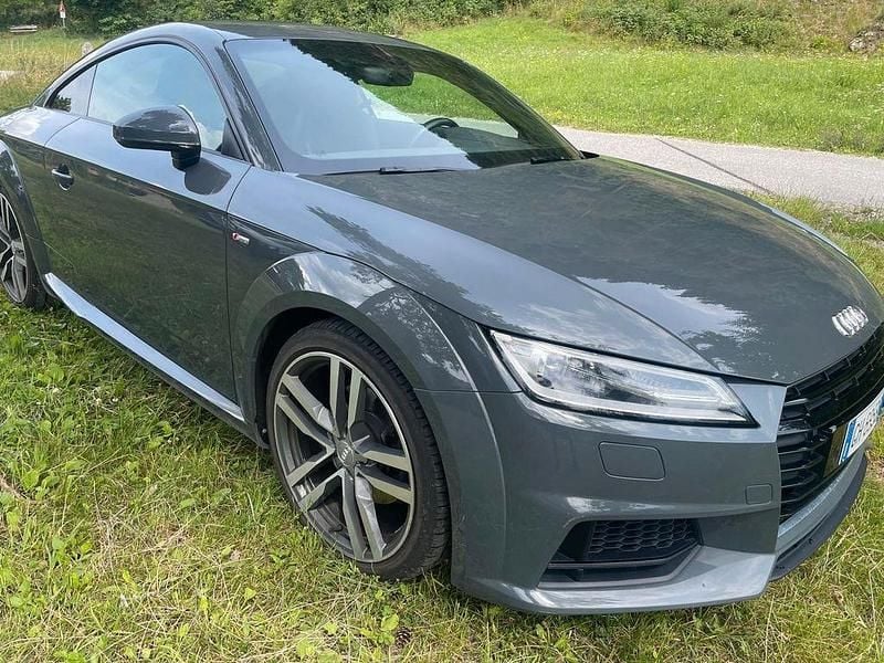 Grau Gebraucht 2015 Audi TT S-Line Coupé | 18.500 € (Fairer Preis) - Bild 1/4