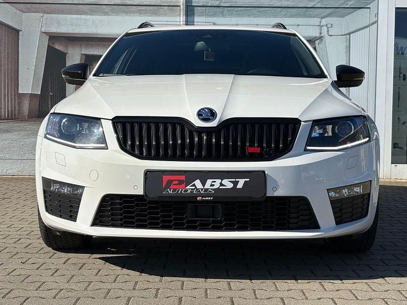 Gebraucht Skoda Octavia RS 184 PS (135 kW) 2014 Weiß Kleinwagen