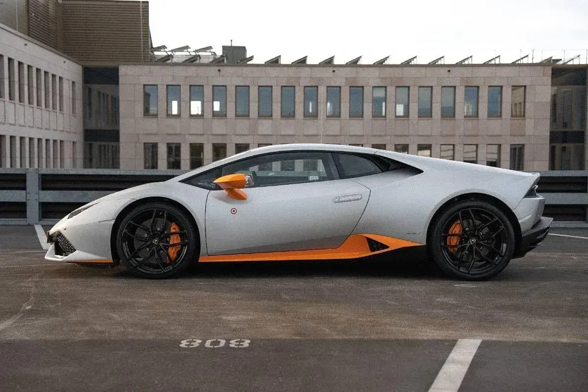Second-hand Lamborghini Huracán 610 CP (448 kW) 2018 Gri Coupe