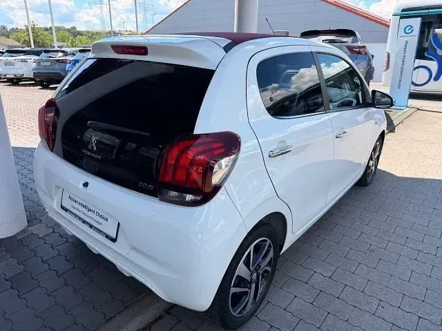 Gebraucht Peugeot 108 Allure 82 PS (60 kW) 2017 Weiss Limousine