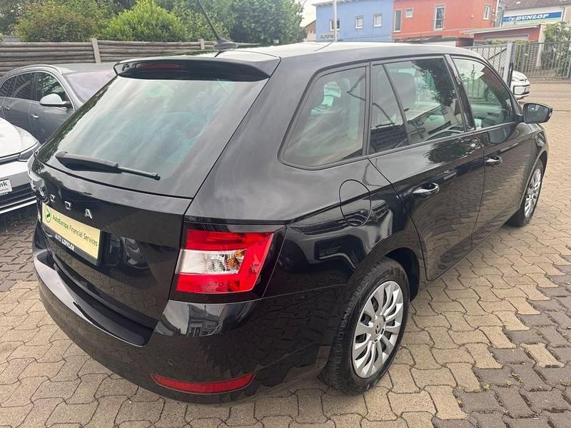 Gebraucht Skoda Fabia Ambition 95 PS (69 kW) 2021 Schwarz Kombi
