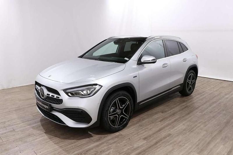 Gebraucht Mercedes GLA250 AMG 160 PS (117 kW) 2020 Silber SUV