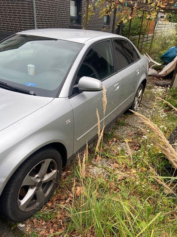 Gebraucht Audi A4 102 PS (75 kW) 2002 Schwarz Limousine
