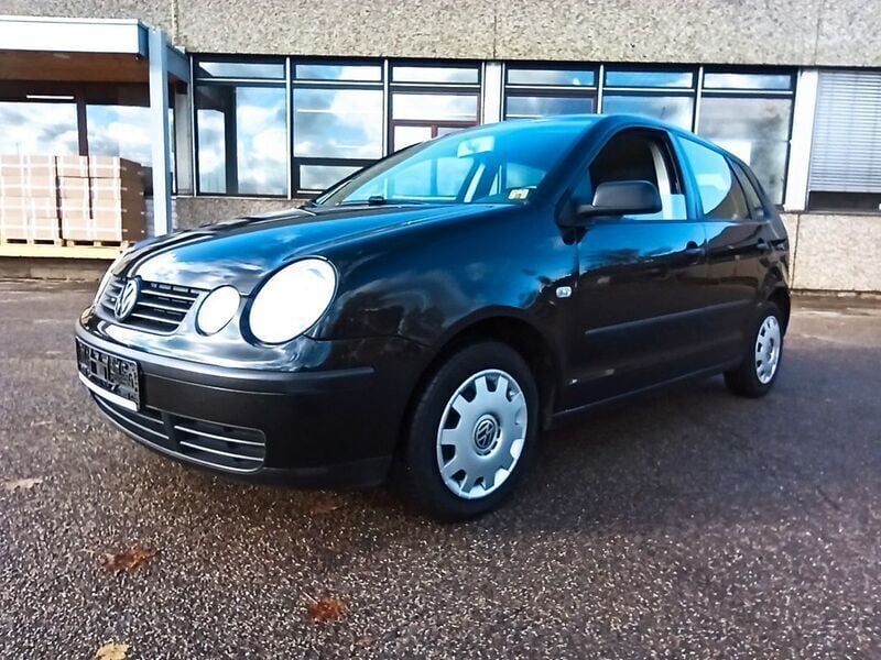 Schwarz Gebraucht 2004 VW Polo Basis Kleinwagen | 799 € (Superpreis) - Bild 1/4