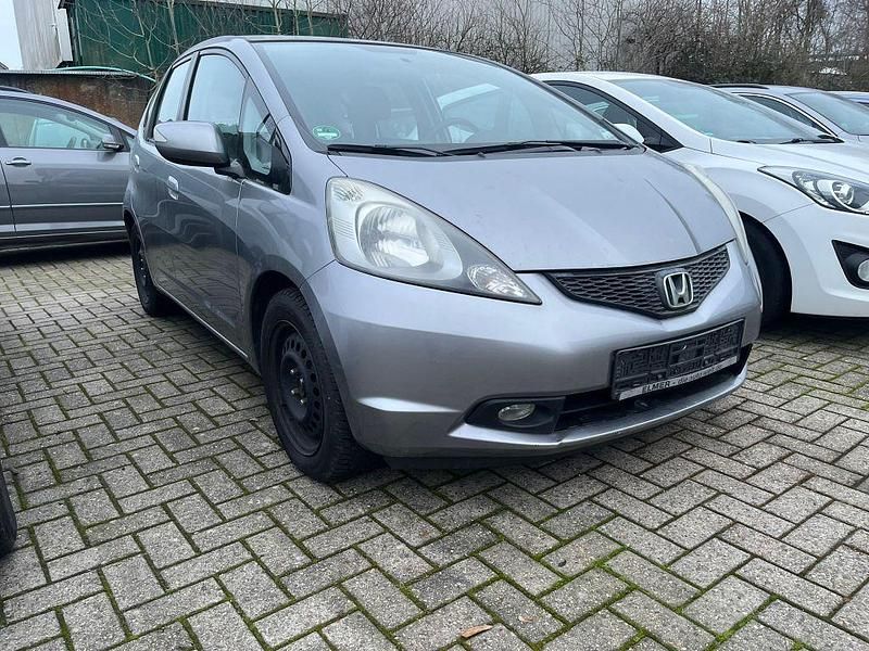 Gebraucht Honda Jazz Elegance 99 PS (72 kW) 2010 Silber Kleinwagen