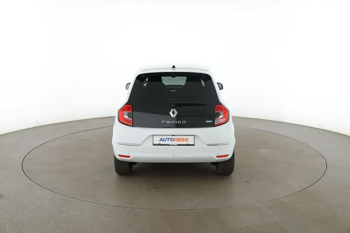 Gebraucht Renault Twingo Urban Night 60 kW (82 PS) 2022 Weiß Kleinwagen