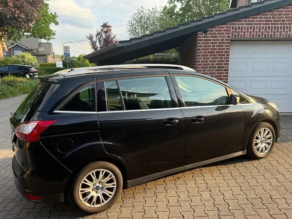 Gebraucht Ford Grand C-Max Titanium 125 PS (91 kW) 2010 Schwarz Van / Kleinbus