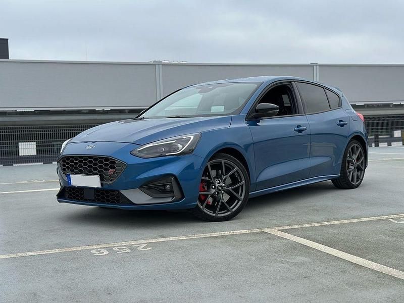 Gebraucht Ford Focus Performance Edition 280 PS (205 kW) 2020 Blau Limousine