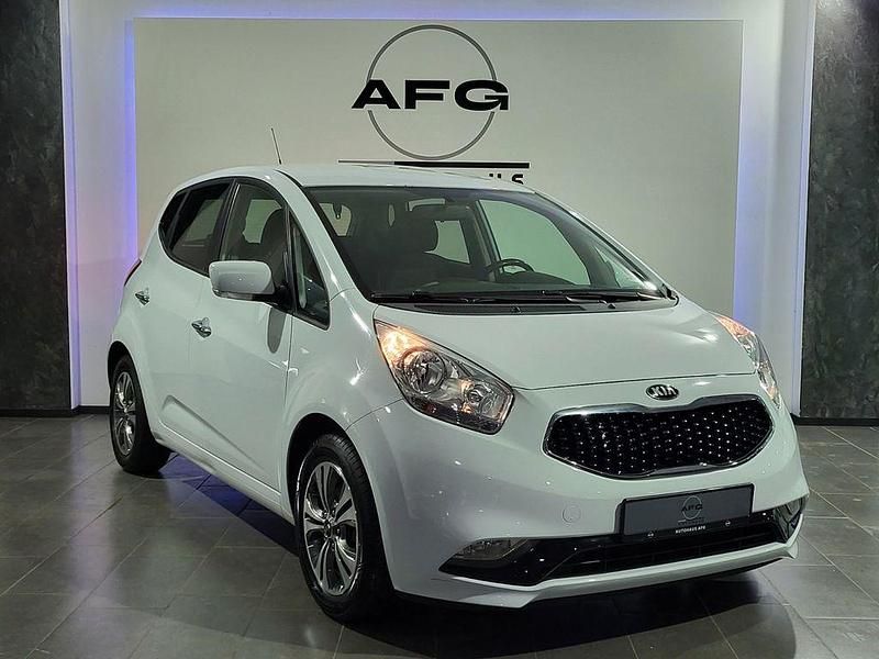Gebraucht Kia Venga DREAM-TEAM Edition 90 PS (66 kW) 2016 Weiß Kleinwagen