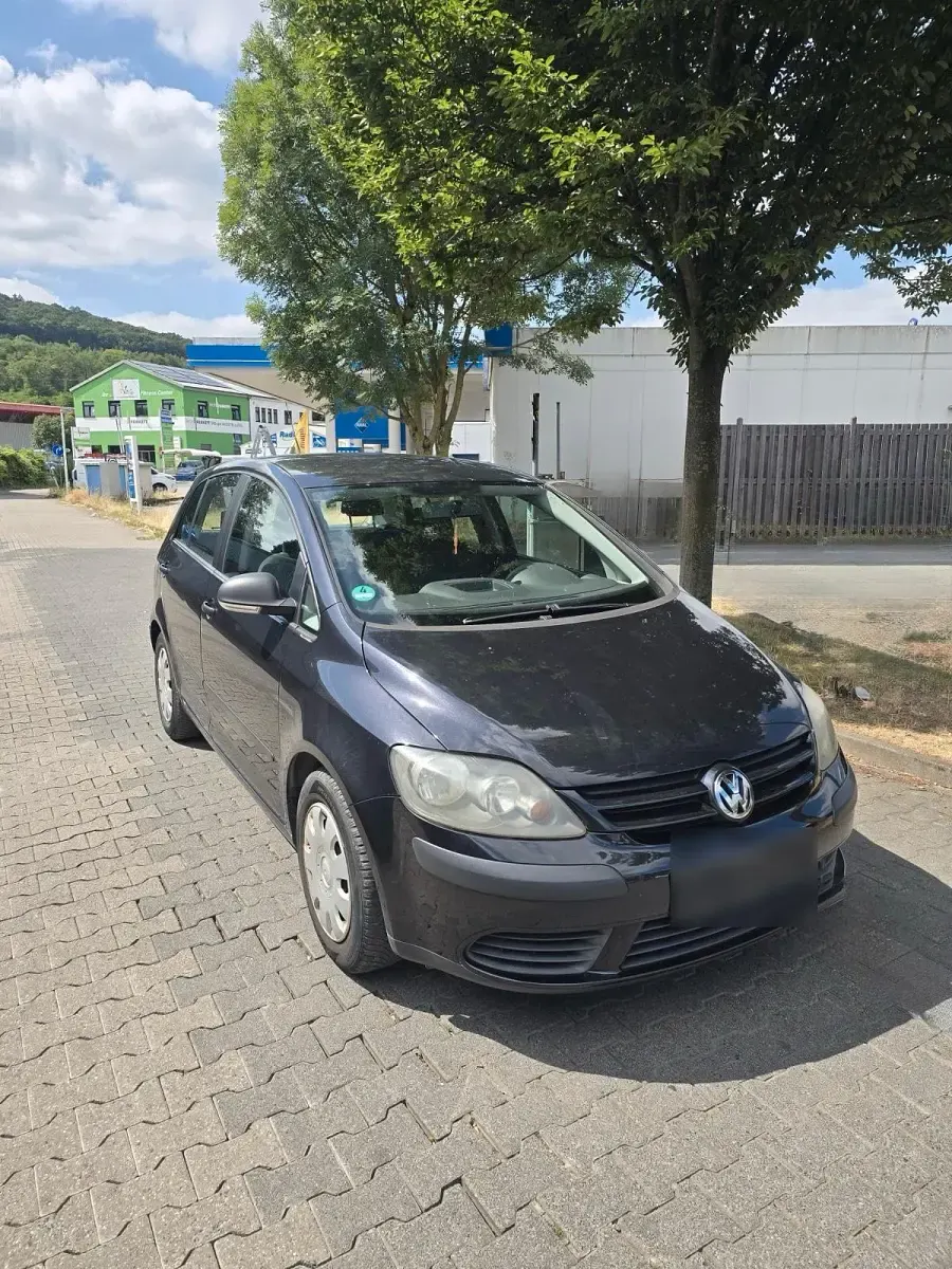 Gebraucht VW Golf Plus Cross 106 PS (77 kW) 2006 Schwarz Limousine