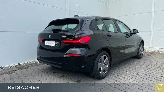 Gebraucht BMW 118 Advantage 136 PS (100 kW) 2024 Schwarz uni Kleinwagen