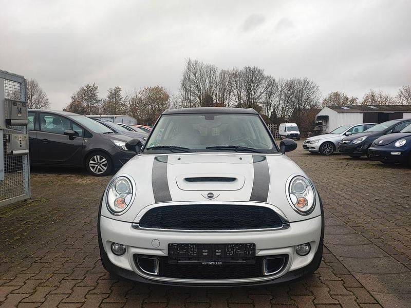 Silber Gebraucht 2011 Mini Cooper S Clubman Kombi | 5.990 € (Fairer Preis) - Bild 1/4