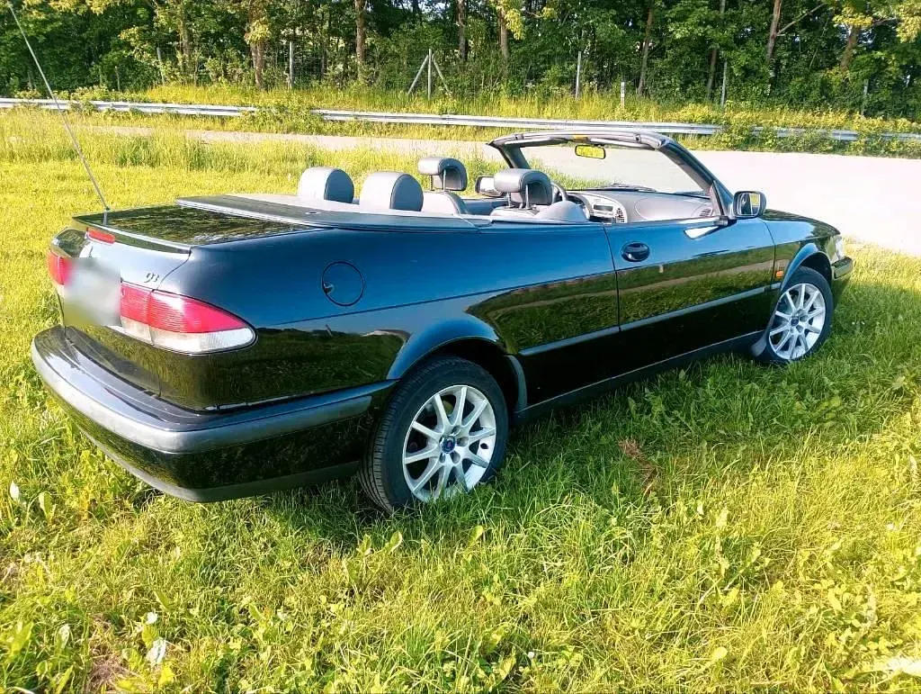 Gebraucht Saab 9-3 130 PS (95 kW) 1998 Schwarz Cabrio