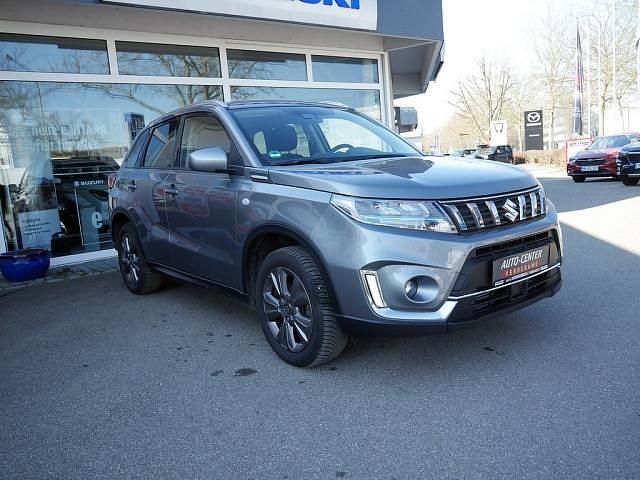Gebraucht Suzuki Vitara 129 PS (94 kW) 2023 Grau SUV