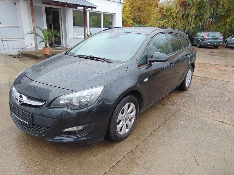 Graphitschwarz/carbon midnight Gebraucht 2015 Opel Astra Style Kombi | 5.899 € (Guter Preis) - Bild 1/4