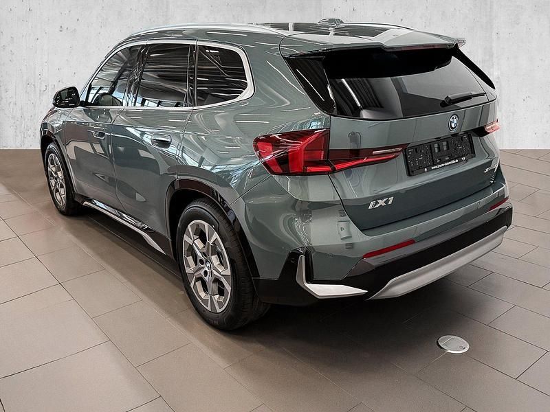 Ny BMW iX1 xLine 230 kW (313 HK) 2026 Grön SUV