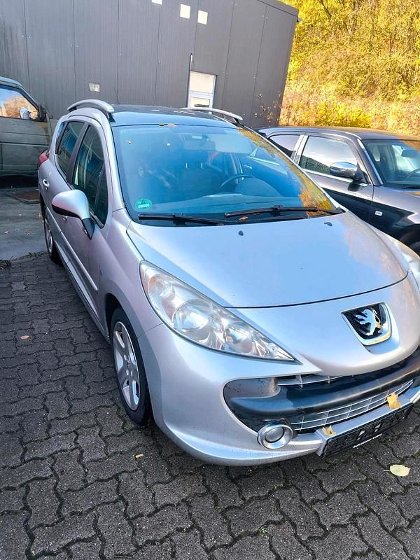 Grau Gebraucht 2007 Peugeot 207 Kombi | 800 € (Superpreis) - Bild 1/4