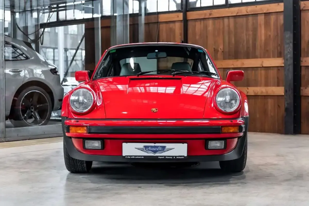 Gebraucht Porsche 930 330 PS (242 kW) 1987 Indisch rot Coupé